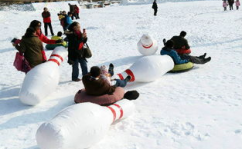 雪场娱乐,畅享冬季滑雪乐趣