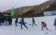 雪场娱乐,畅享冬季滑雪乐趣